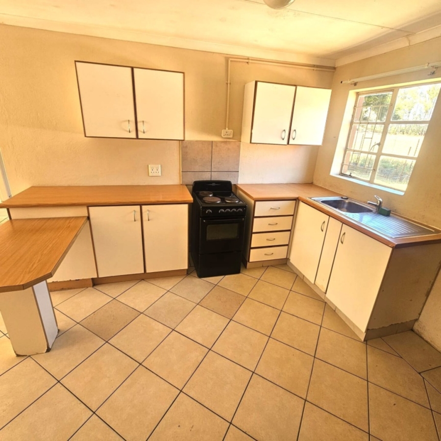 To Let 2 Bedroom Property for Rent in Modderfontein AH North West